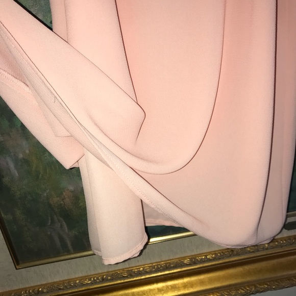 Cold Shoulder Ruffle Dress - Picture 6 of 8